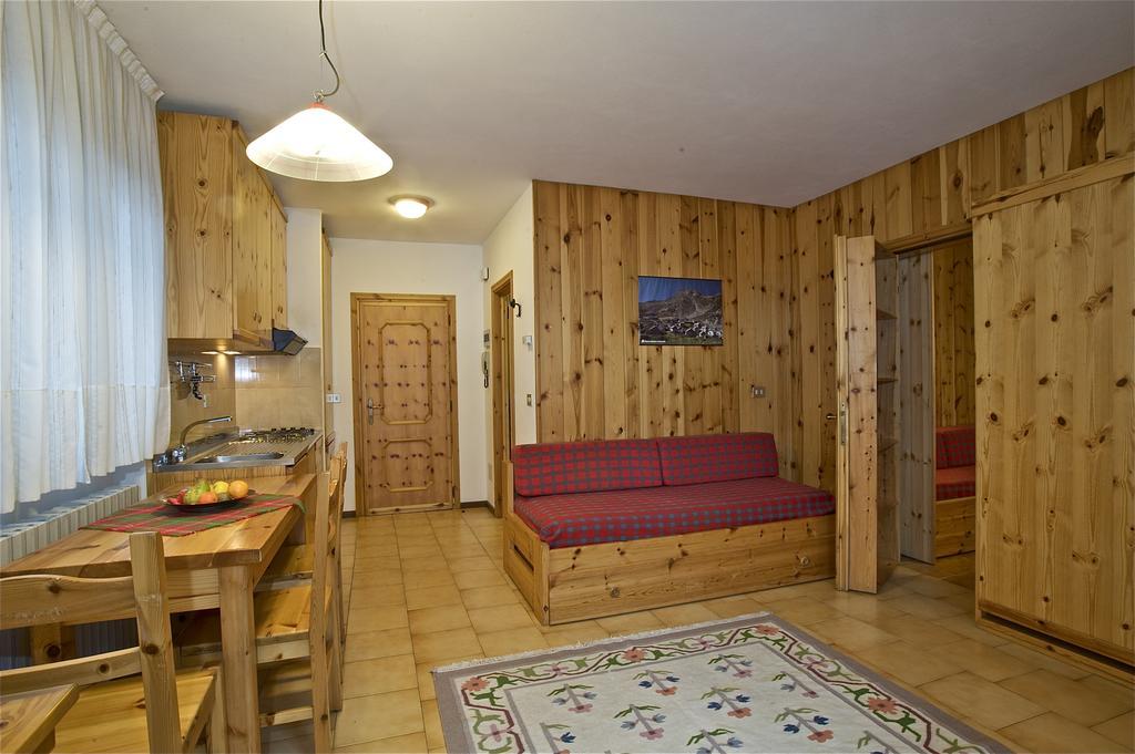 Residence Raffaella 산타카테리나발루프바 객실 사진